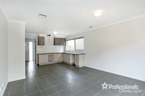 Property photo of 14 Gilded Road Werribee VIC 3030