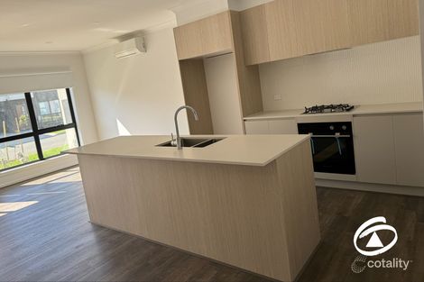 86 Fusion Cct, Cranbourne West, VIC 3977