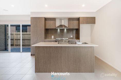 Property photo of 20 Koobush Boulevard Wollert VIC 3750