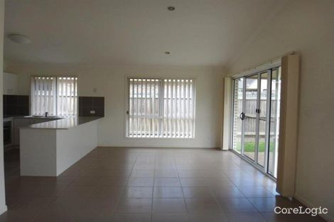 Property photo of 9 Pencarrow Crescent Raceview QLD 4305
