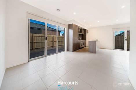 Property photo of 20 Koobush Boulevard Wollert VIC 3750