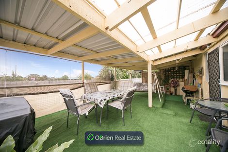Property photo of 6 Cathie Court Narre Warren VIC 3805
