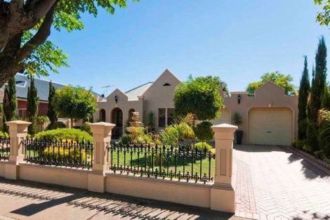 15 Roslyn St, Largs Bay, SA 5016