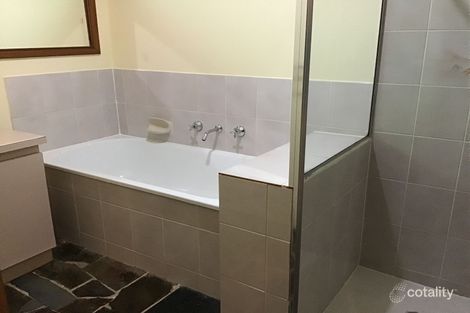 Property photo of 20 Buckingham Drive Werribee VIC 3030