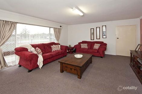 Property photo of 52 Hilton Crescent Maddington WA 6109