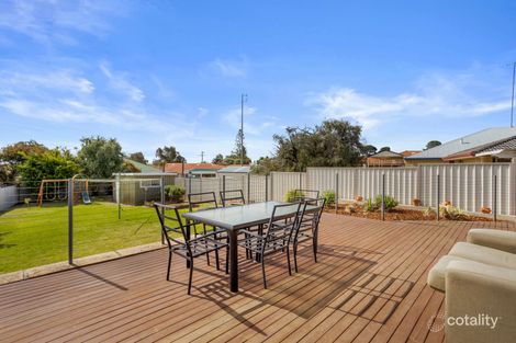 Property photo of 8 Anna Road Australind WA 6233