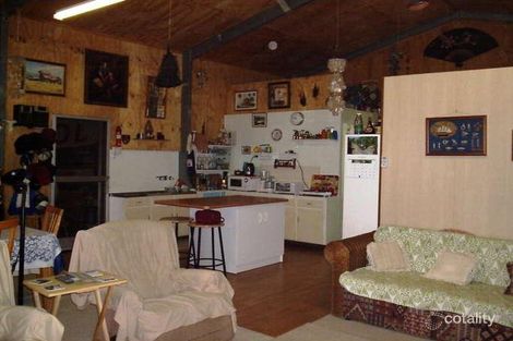 Property photo of 4 Murphy Street Seaforth QLD 4741