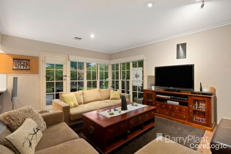 Property photo of 10 Bembooka Court Doncaster VIC 3108