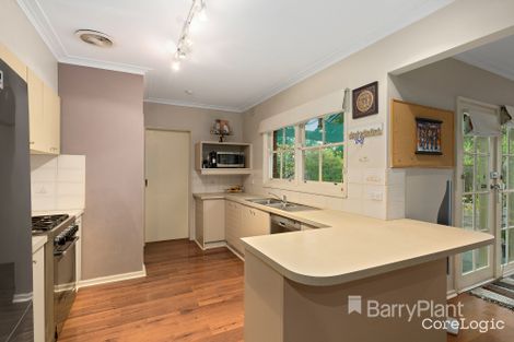 Property photo of 10 Bembooka Court Doncaster VIC 3108