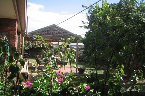 Property photo of 27 Derwent Road Werribee VIC 3030