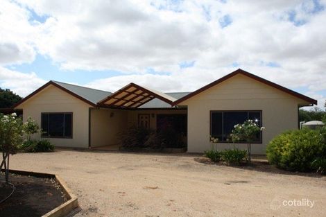 111 Badcoe Rd, Loxton, SA 5333