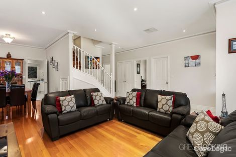 Property photo of 16 Wolsely Close Werribee VIC 3030