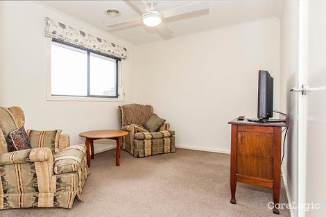 Property photo of 2/129 Main Street Blackburn VIC 3130