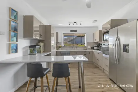 Property photo of 5 Western Avenue Tarro NSW 2322