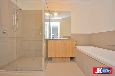 Property photo of 29 Edifice Drive Tarneit VIC 3029