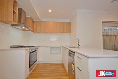 Property photo of 29 Edifice Drive Tarneit VIC 3029