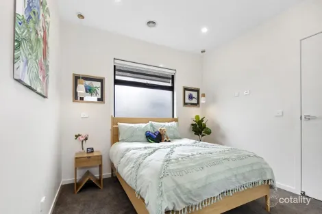Property photo of 1/18 Barina Road Oak Park VIC 3046