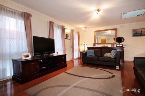 Property photo of 5 Leonard Close Clarinda VIC 3169