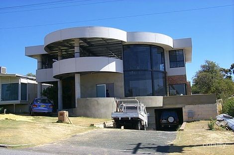 5 Freeman St, Melville, WA 6156