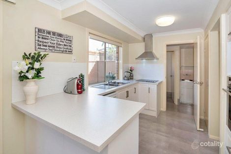 1/33 Government Rd, Labrador, QLD 4215