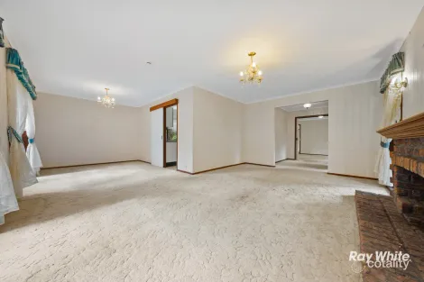 Property photo of 4 Castle Street Browns Plains QLD 4118