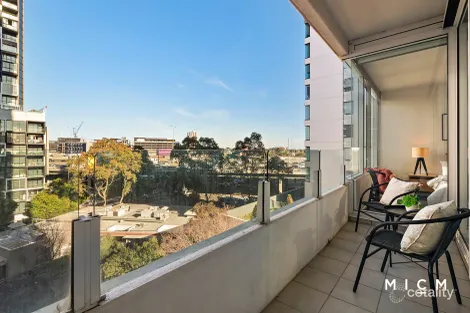 68/83 Whiteman St, Southbank, VIC 3006