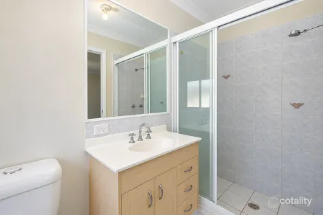 Property photo of 32 Clear River Boulevard Ashmore QLD 4214