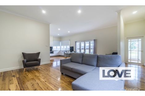 Property photo of 81 Alexandra Street Kurri Kurri NSW 2327
