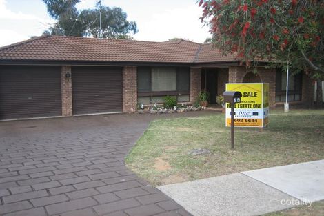 74 Sunflower Dr, Claremont Meadows, NSW 2747