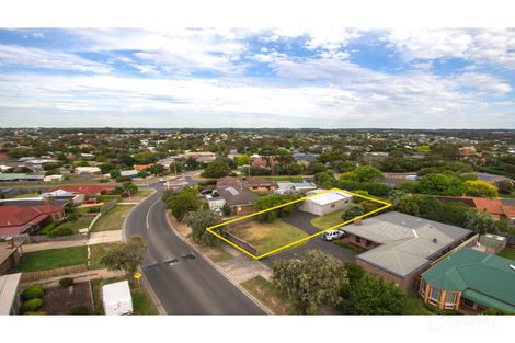 24 Flora Rd, Mount Martha, VIC 3934