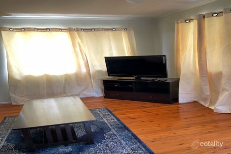 Property photo of 13 Hannah Crescent Dysart QLD 4745
