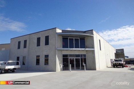 1 John Vella Dr, Paget, QLD 4740