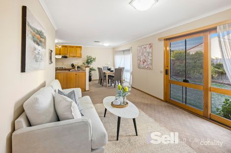 Property photo of 13 Malmo Court Keysborough VIC 3173