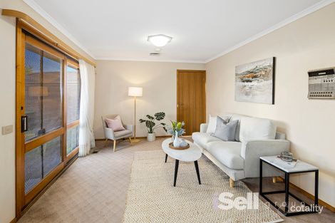 Property photo of 13 Malmo Court Keysborough VIC 3173