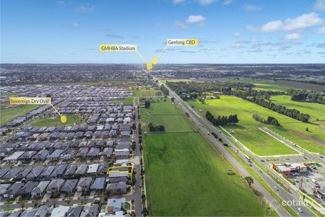 Property photo of 15 Compass Way Mount Duneed VIC 3217