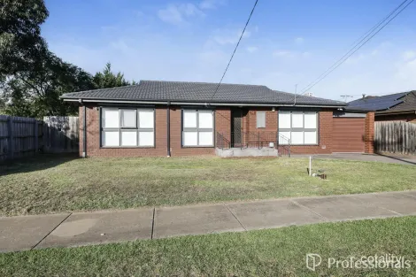 14 Morris St, Melton South, VIC 3338