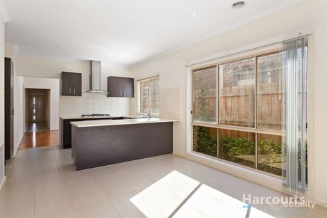 Property photo of 31 Eynesbury View Wollert VIC 3750