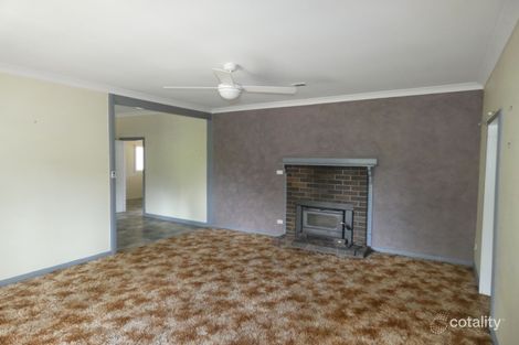 Property photo of 16 Rowan Avenue Uralla NSW 2358