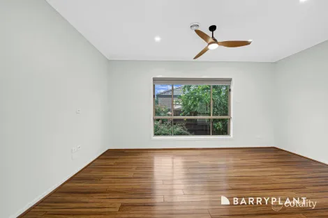Property photo of 8 Runecrest Terrace Epping VIC 3076