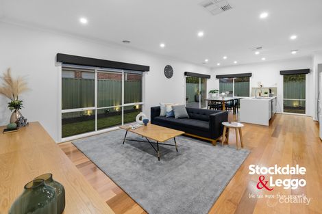 Property photo of 4 Gardenia Way Caroline Springs VIC 3023