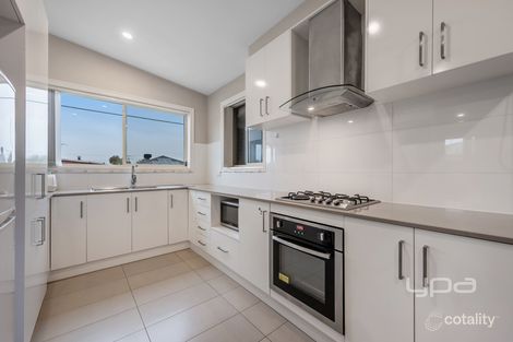 Property photo of 12 Flynn Crescent Coolaroo VIC 3048