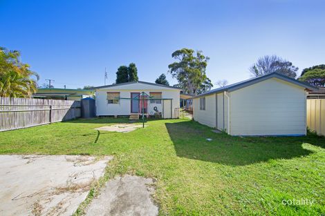 Property photo of 11 Delia Avenue Budgewoi NSW 2262