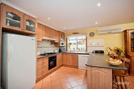 Property photo of 12 Edina Grove Altona Meadows VIC 3028