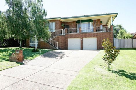 Property photo of 38 Amaroo Street Kooringal NSW 2650