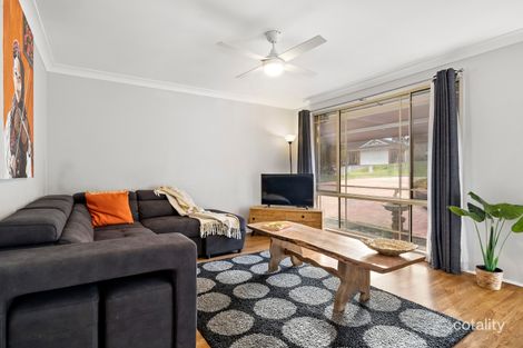 Property photo of 12 Bairds Close Rutherford NSW 2320