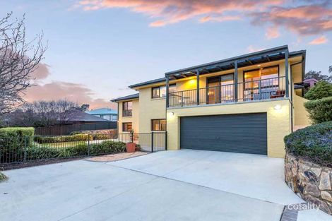 Property photo of 7 Lobelia Close Jerrabomberra NSW 2619