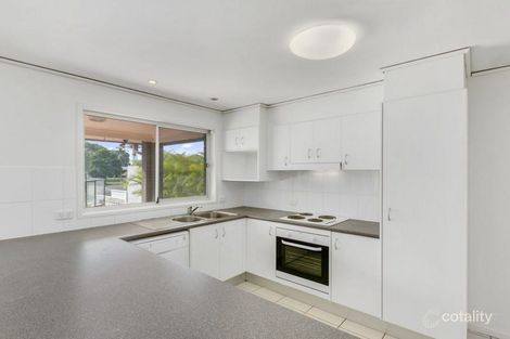 Property photo of 25 Park Avenue Broadbeach Waters QLD 4218