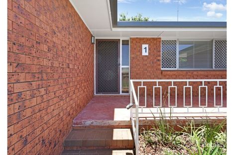 1 Regent St, Darling Heights, QLD 4350