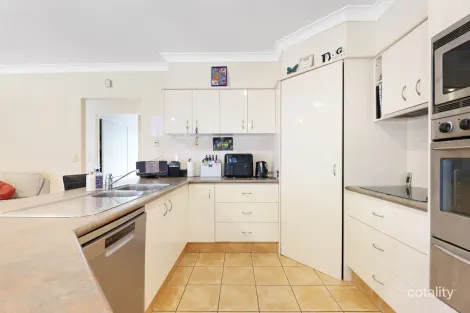 Property photo of 70 Coronet Crescent Burleigh Waters QLD 4220