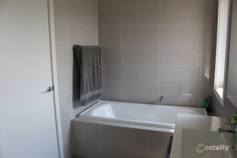 Property photo of 6 Hand Court Moorebank NSW 2170